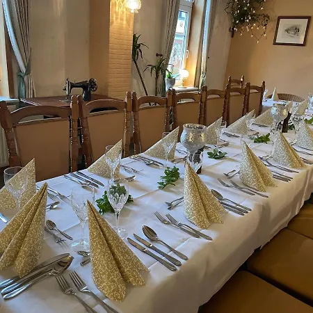 Harzhotel Warnstedter Krug ホテル ターレ