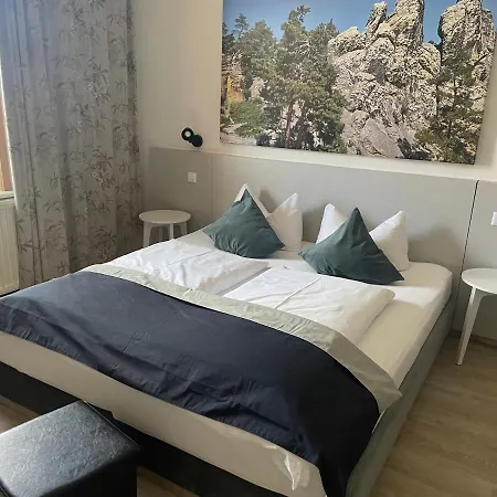 Harzhotel Warnstedter Krug ホテル 3*