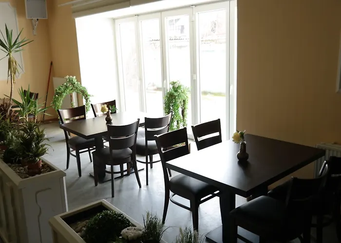 Harzhotel Warnstedter Krug ホテル ターレ