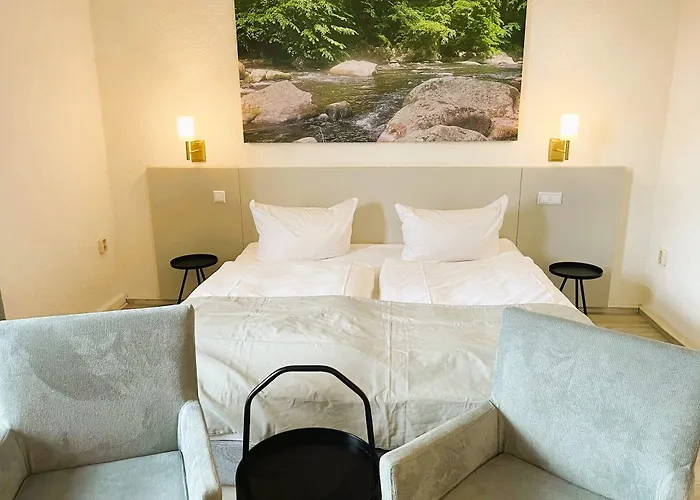 Harzhotel Warnstedter Krug 塔勒