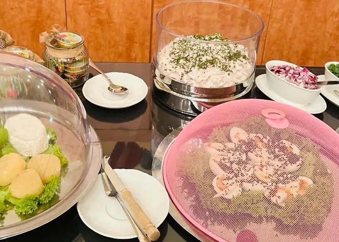 Harzhotel Warnstedter Krug 酒店 塔勒