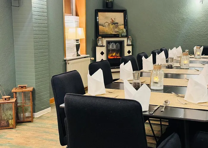 Harzhotel Warnstedter Krug 塔勒